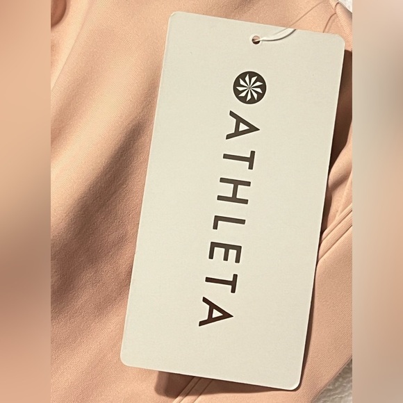 Athleta Ultimate Bra with Supersonic XS A-C - Picture 6 of 8